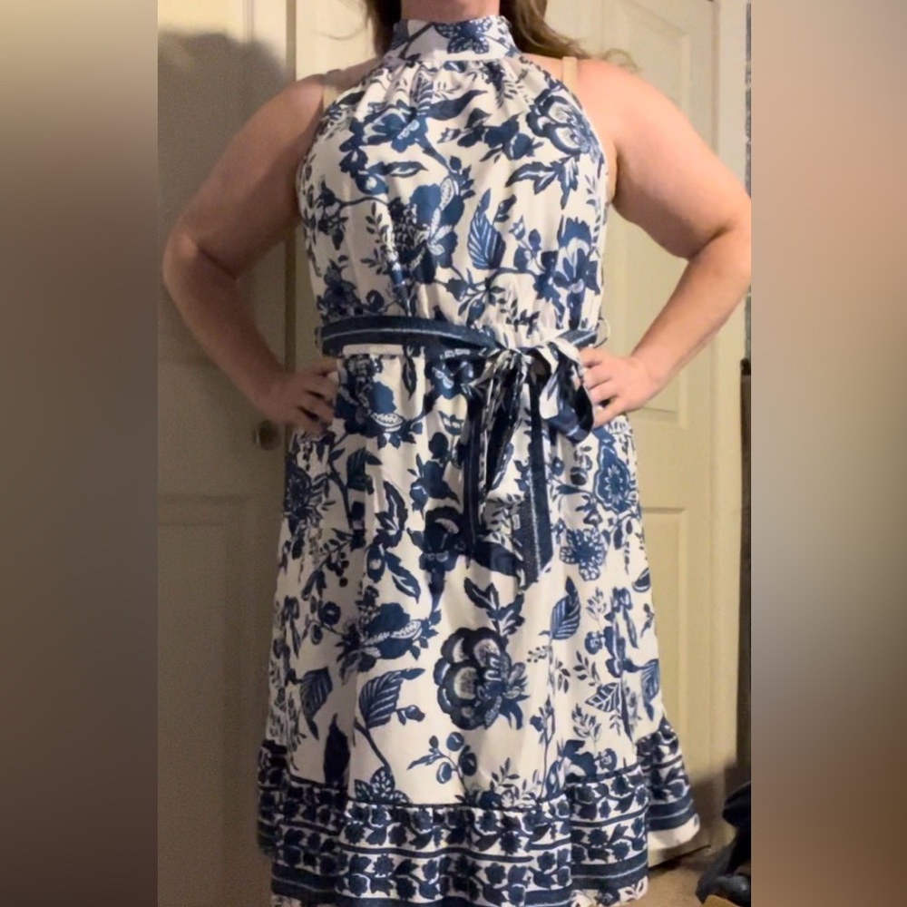 Women’s Shein Curve 1X Tea Length Dress with High Collar